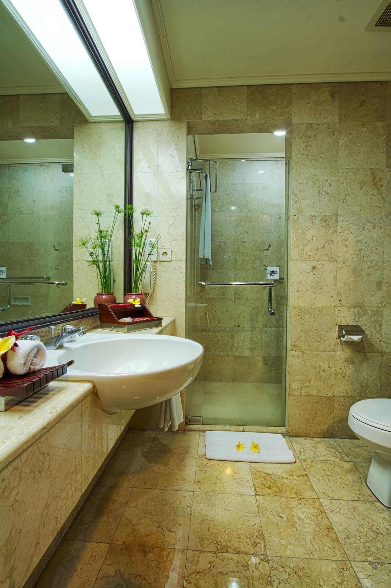 Hotel Sahid Jaya Solo Екстер'єр фото