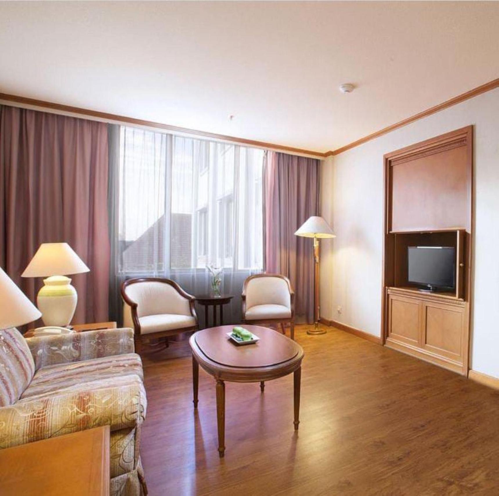 Hotel Sahid Jaya Solo Екстер'єр фото
