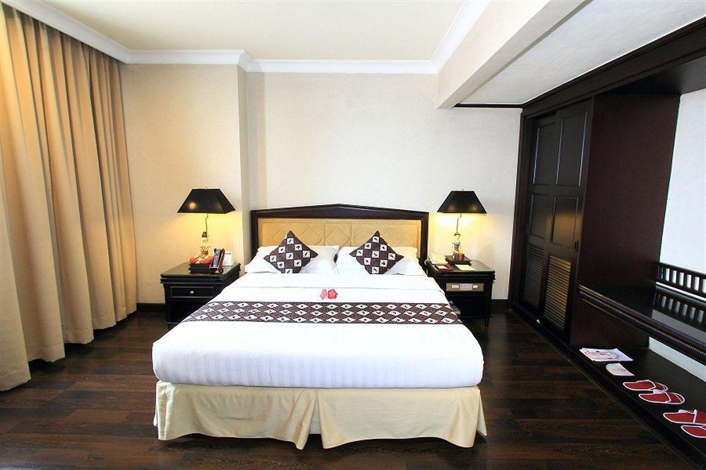 Hotel Sahid Jaya Solo Екстер'єр фото