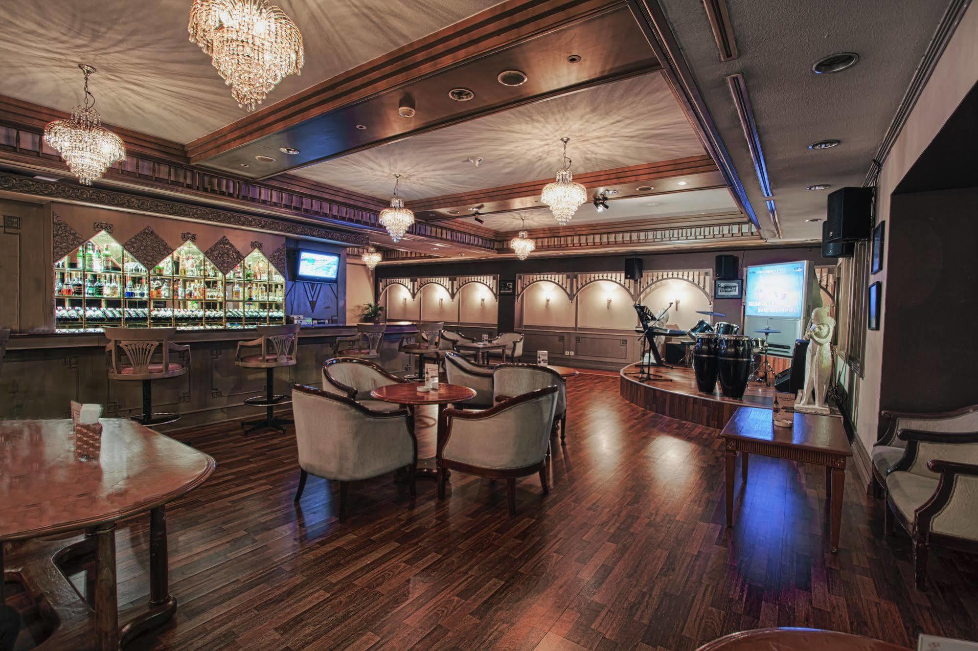 Hotel Sahid Jaya Solo Екстер'єр фото